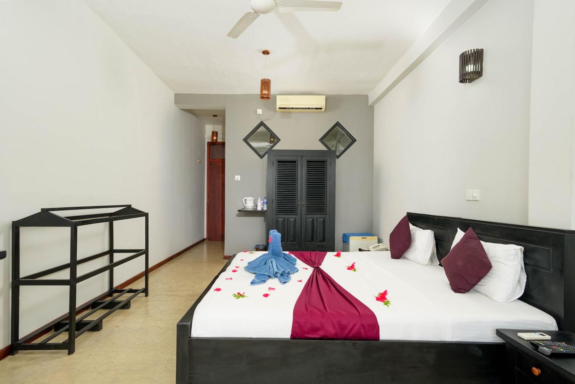 Hotel Silan Mo Mirissa Exteriér fotografie
